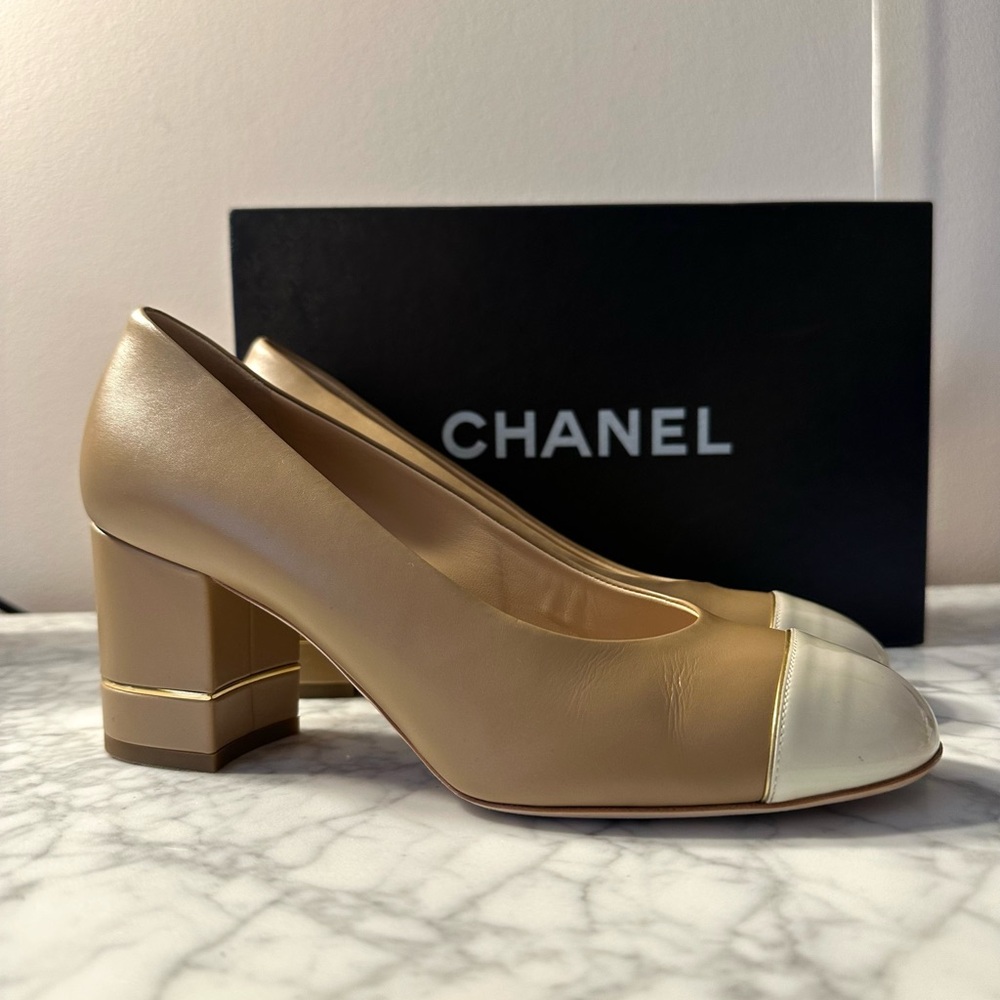 Chanel Women's Tan and Cream Block Heel Shoes